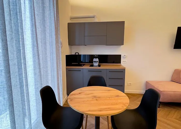 בית הארחה Residenza Veneto 80 *